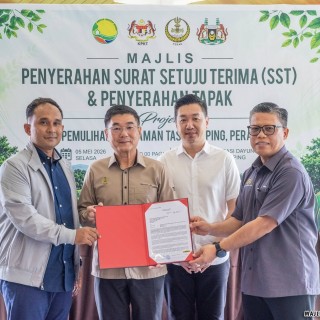 MAJLIS PENYERAHAN SURAT SETUJU TERIMA (SST) & PENYERAHAN TAPAK PROJEK PEMULIHARAAN TAMAN TASIK TAIPING